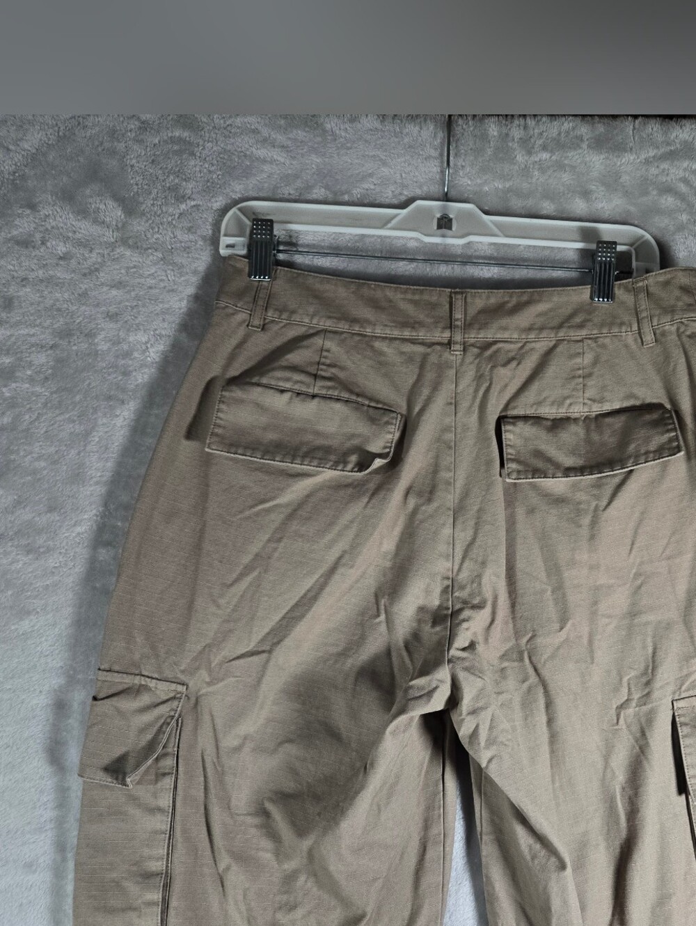 Alo Cargo Ripstop Trouser Pants Mens Size 30 Regular Khaki 30” Inseam Zip Pocket - Picture 4 of 10
